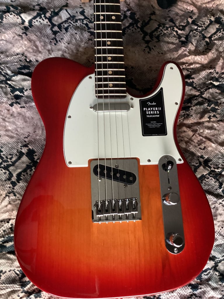 Fender Player II Telecaster - Chambered Ash / Rosewood / Aged Cherry Burst