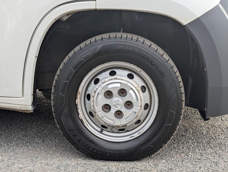 2017 Peugeot Boxer 2.0 BlueHDi H2 Professional Van 130ps PANEL VAN DIESEL Manual