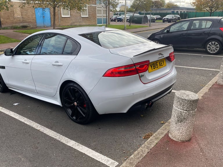 Jaguar, XE, Saloon, 2015, Other, 1999 (cc), 4 doors