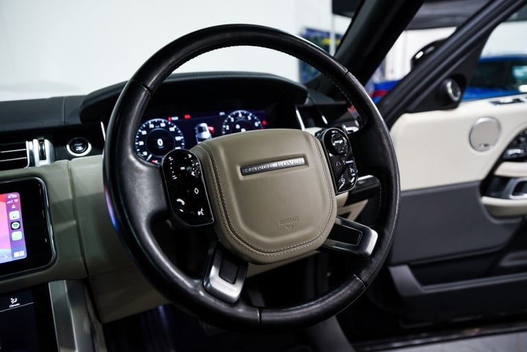 2021 Land Rover Range Rover 3.0 P400 MHEV Vogue SUV 5dr Petrol Auto 4WD Euro 6 (s/s) (400 ps) SUV...