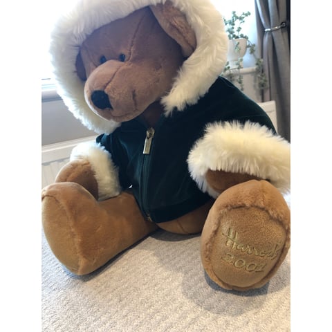 Immaculate 2001 Harrods bear in Bracknell, Berkshire Gumtree
