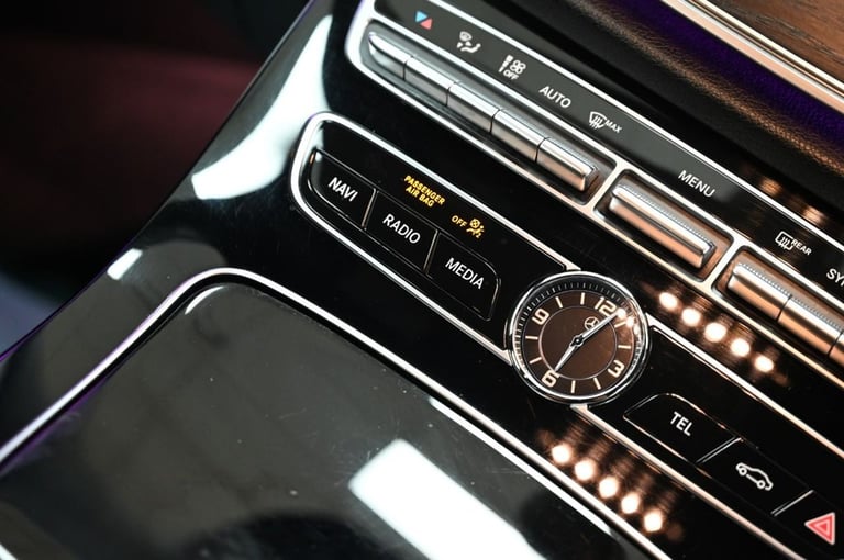 2017 Mercedes-Benz E Class E220d AMG Line 4dr 9G-Tronic SALOON DIESEL Automatic