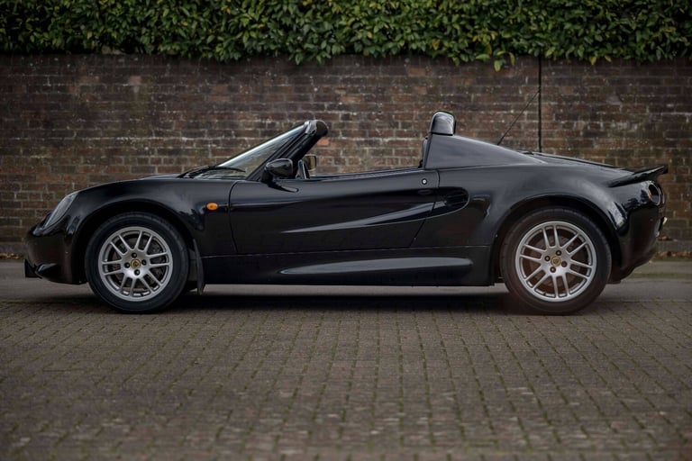 2000 Lotus Elise CONVERTIBLE Petrol Manual