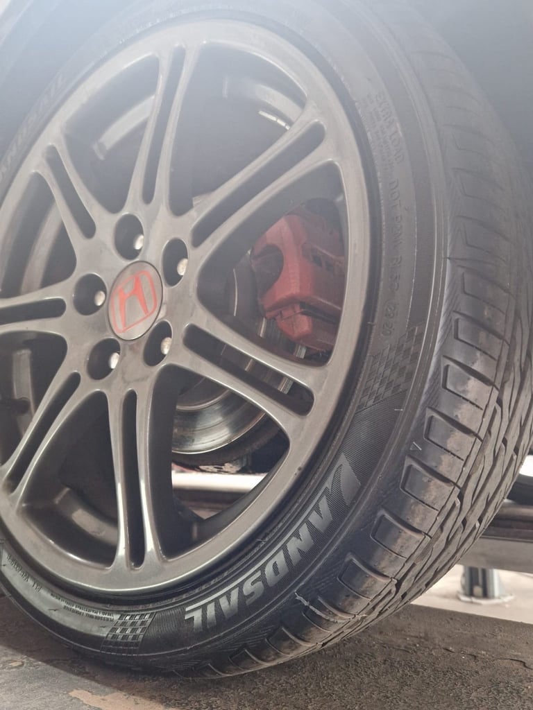 HONDA CIVIC TYPE R LOW MILEAGE PREMIER EDITION 3 DOOR HATCHBACK ULEZ FREE MANUAL