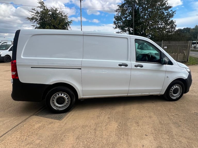 2021 Mercedes-Benz Vito 1.7 114 CDI Progressive Panel Van 5dr Diesel Manual FWD L2 Euro 6 (s/s) (...