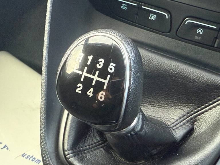 2022 Ford Transit Connect 1.5 230 EcoBlue Trend Panel Van 5dr Diesel Manual L2 Euro 6 (s/s) (100 ...