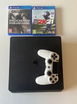 Playstation 4, Rechargeable remote and games