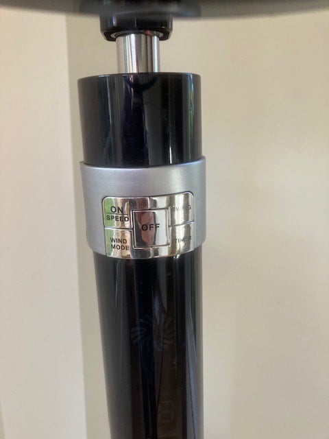 Remote control, Floor Standing 16" Oscillating Pedestal Fan. FREE To collect.