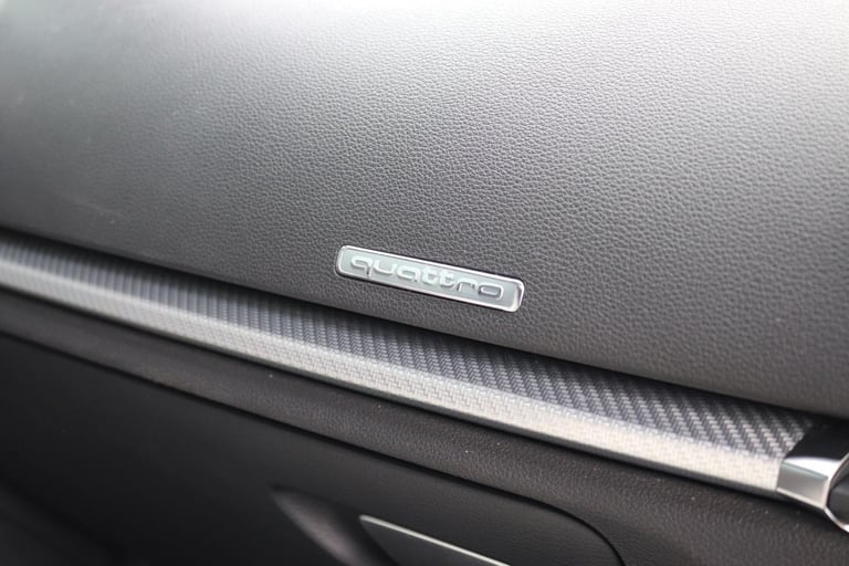 Audi RS3 2.5 TFSI S Tronic quattro - STAGE 2 - PAN RF - ACC - CARBON - SS SEATS 