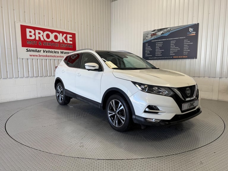 image for  Nissan Qashqai 1.2 DIG-T N-Connecta Euro 6 (s/s) 5dr Petrol Manual