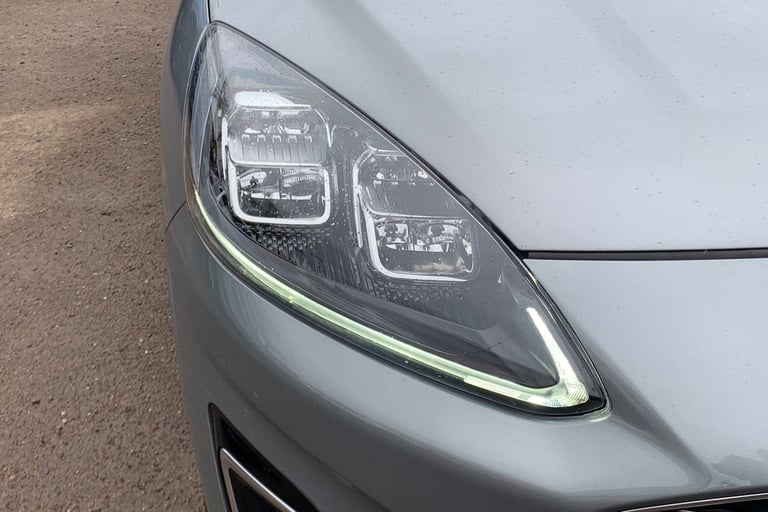 2024 Ford Kuga FM9AZ 4x4 PETROL/ELECTRIC Automatic