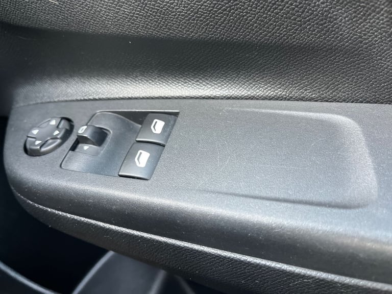  Vauxhall Corsa 1.2 Se Premium Hatchback 5dr Petrol Manual Euro 6 75 Ps Petrol