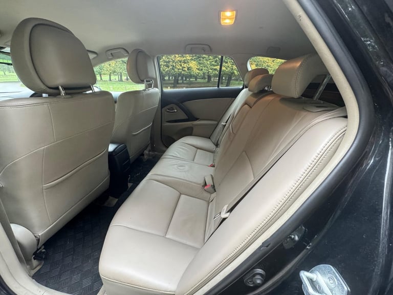 2010 Toyota Avensis 2.0 D-4D T4 Tourer Euro 5 5dr ESTATE Diesel Manual