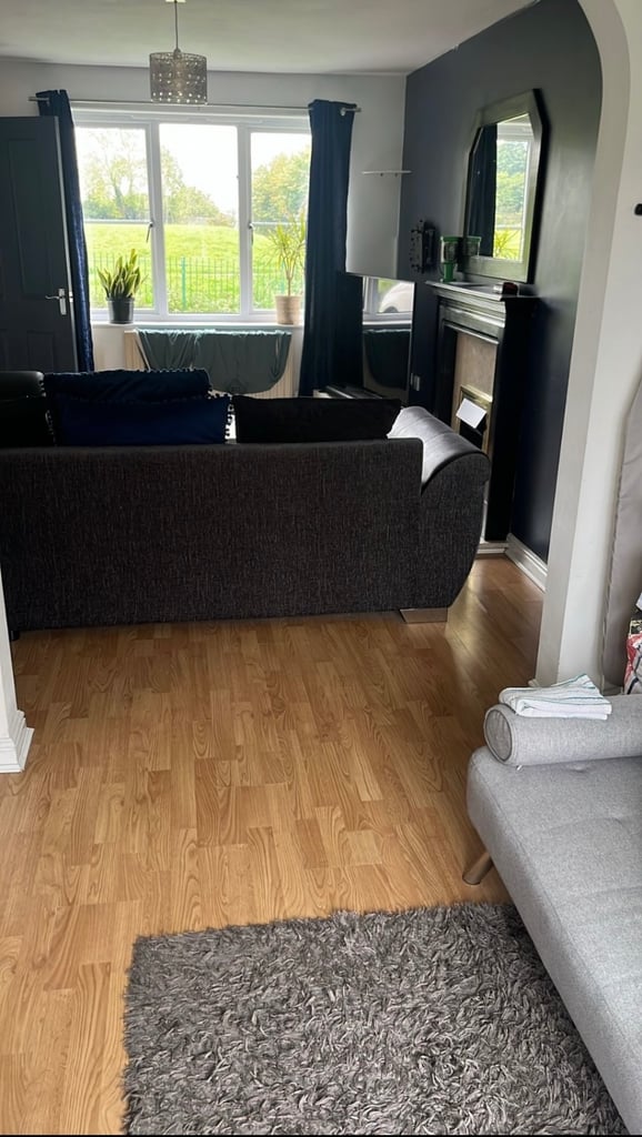 Beautiful 3 bedrooms detached house for rent 