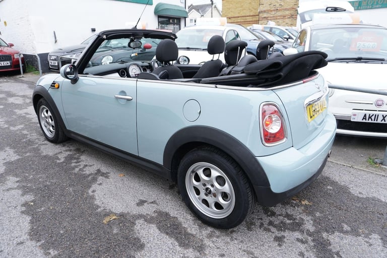 2013 MINI Convertible 1.6 Cooper 2dr CONVERTIBLE PETROL Manual