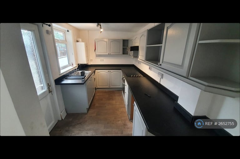 2 bedroom house in Gresty Terrace, Crewe, CW1 (2 bed) (#2652755)