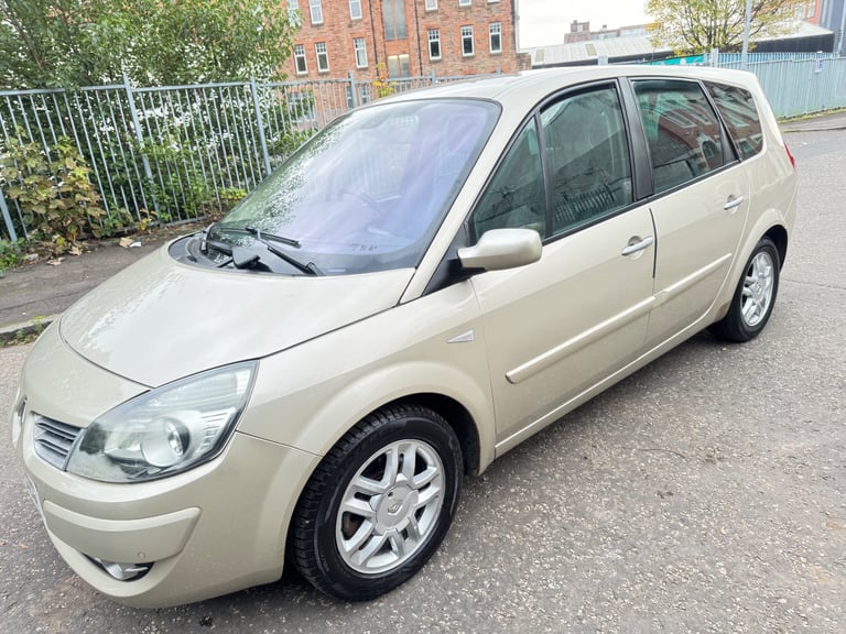(AUTOMATIC- - PETROL ) RENAULT GRAND SCENIC MPV AUTO *MOT- OCT 2026 like  mazda 5