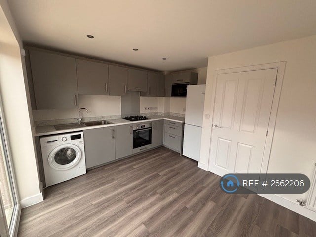 3 bedroom house in Limetree Way, Leicester, LE7 (3 bed) (#2662206)
