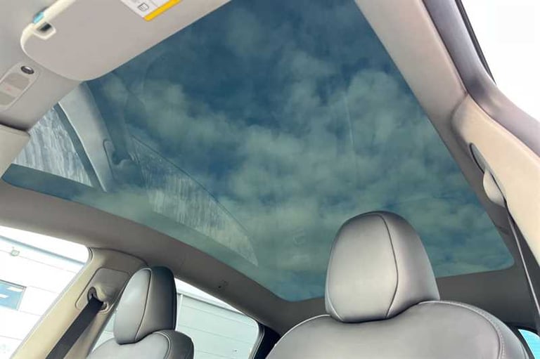2023 Tesla Model Y (Dual Motor) Long Range SUV 5dr Electric Auto 4WDE (384 bhp) SUV Electric Auto...