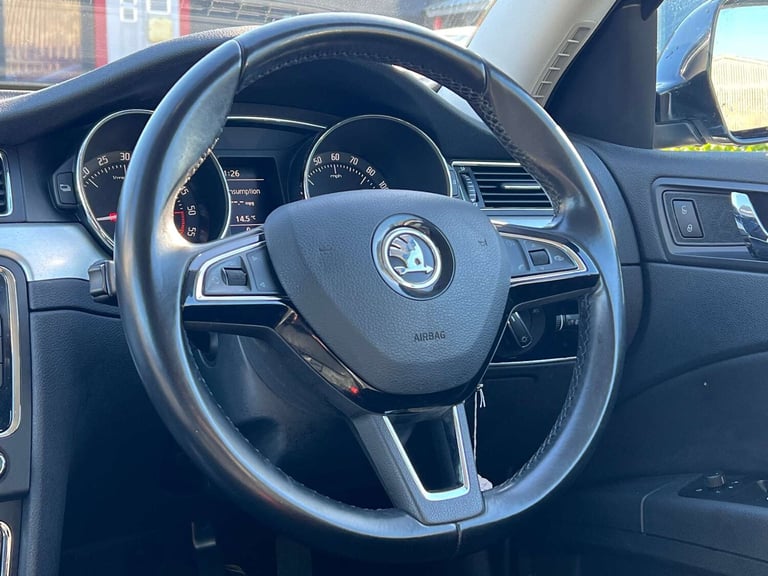 2014 Skoda Superb 1.6 TDI SE GreenLine III Estate 5dr Diesel Manual Euro 5 (s/s) (105 ps) Estate ...