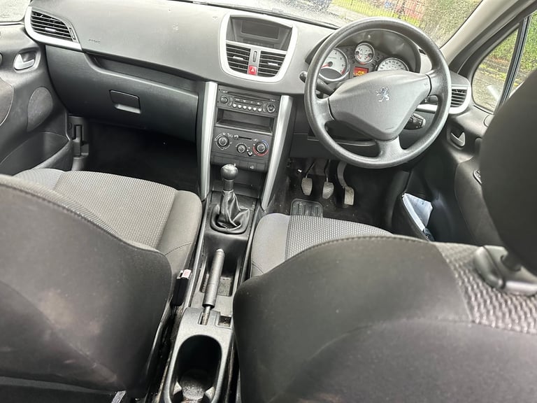 Peugeot, 207, Hatchback, 2012, Manual, 1360 (cc), 5 doors