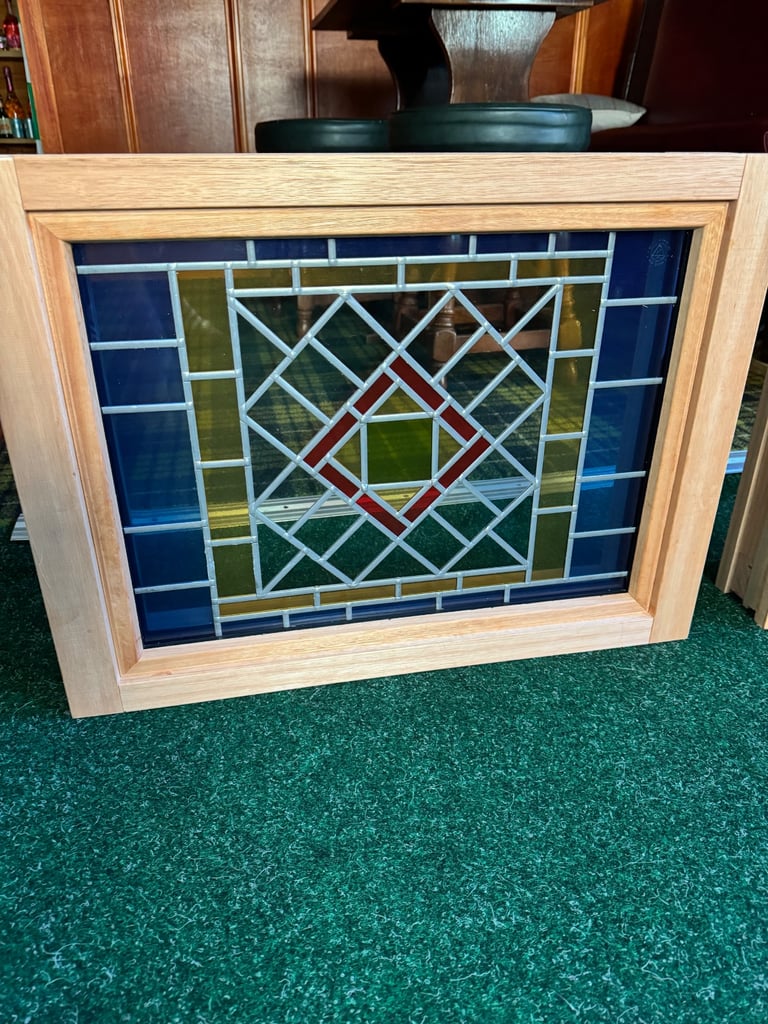 Hardwood stained glass windows 