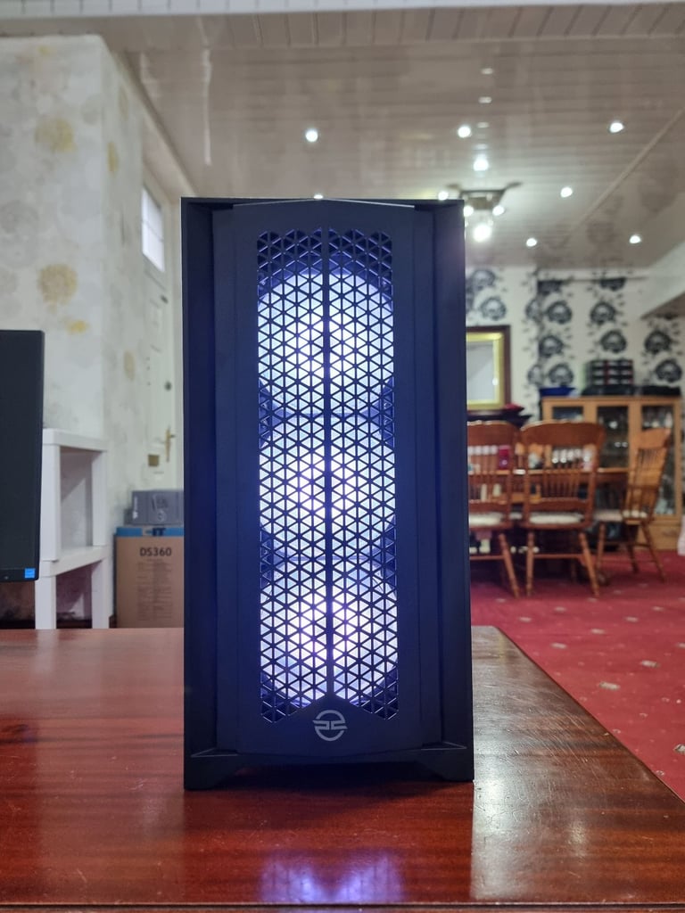 i7 10700, RTX 3060Ti 8GB, 32GB RAM, High Spec Gaming PC.