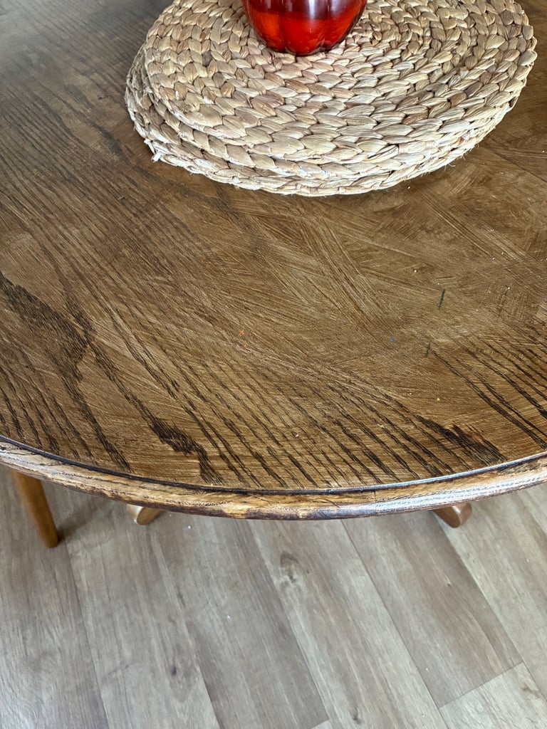 Round dining table 