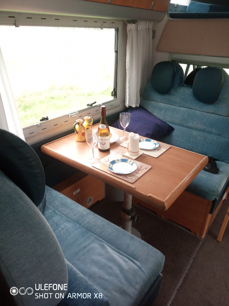 KNAUS 6 Berth motorhome with garage