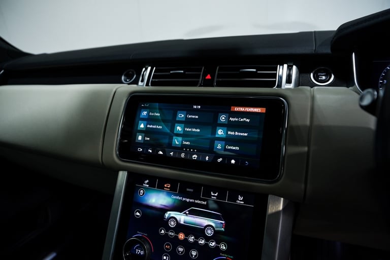 2021 Land Rover Range Rover 3.0 P400 MHEV Vogue SUV 5dr Petrol Auto 4WD Euro 6 (s/s) (400 ps) SUV...