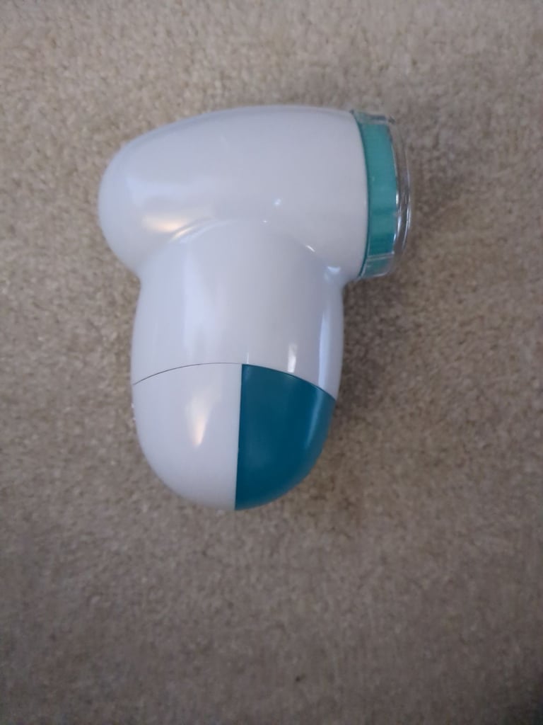 image for Lint clothes remover 
