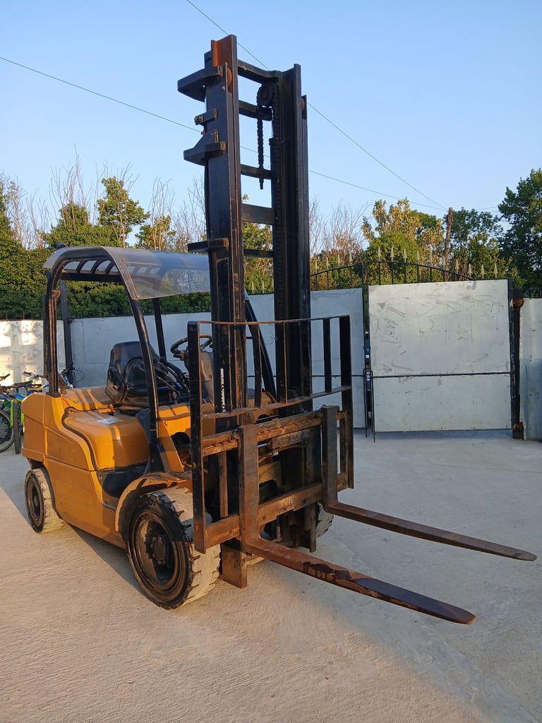 CAT DIESEL FOLKLIFT DOUBLE MASK FOR SALE