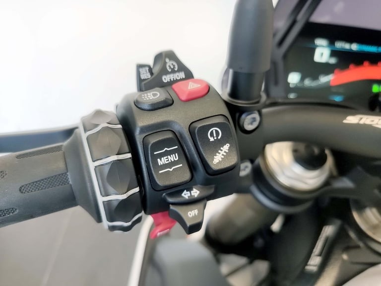 2023 BMW S1000R Sport M-Sport Colours 1,271 Miles | £220 Deposit & £220 pcm