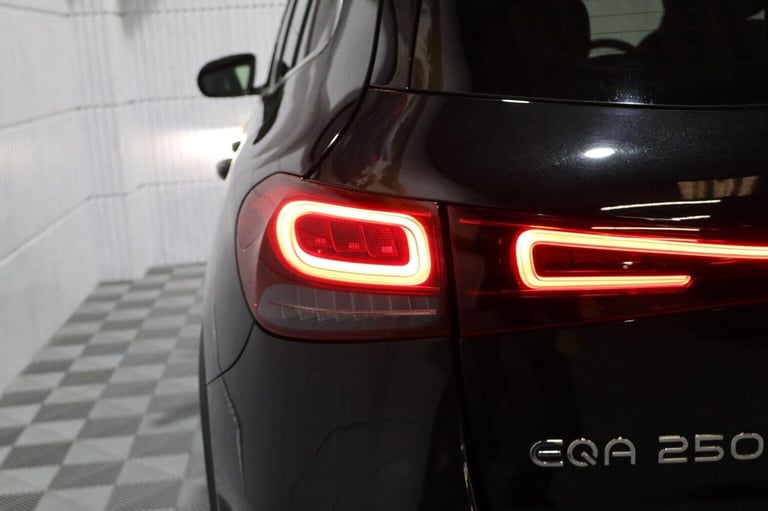 MERCEDES-BENZ EQA EQA 250 66.5kWh AMG Line Auto 5dr 2022