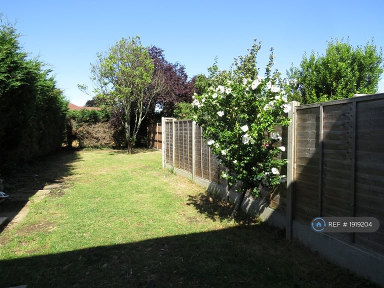 3 bedroom house in Hereward Close, Impington, Cambridge, CB24 (3 bed) (#1919204)