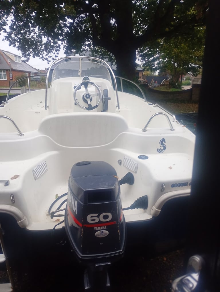 Beneteau 500 Flyer Sports Boat