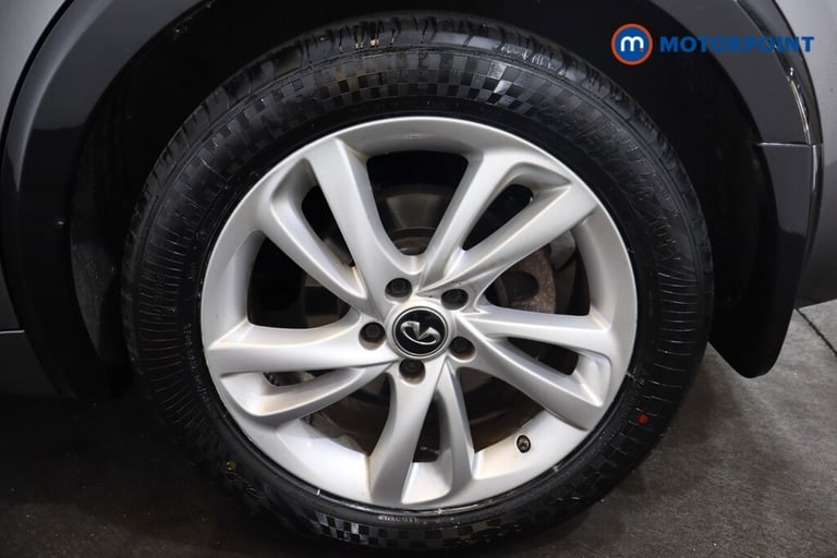 2017 Infiniti Q30 1.5d Premium Tech 5dr HATCHBACK DIESEL Manual