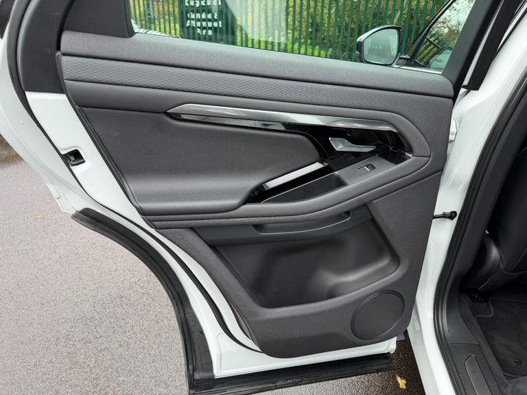 2020 Land Rover Range Rover Evoque 2.0 P200 R-Dynamic S 5dr Auto ESTATE PETROL Automatic