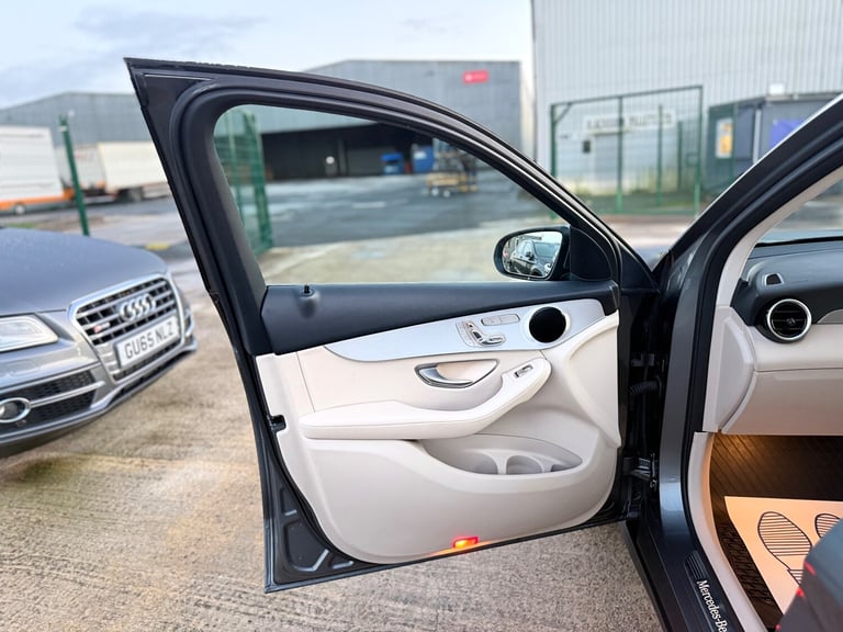 2017 Mercedes-Benz GLC 2.1 GLC220d Sport (Premium) SUV 5dr Diesel G-Tronic