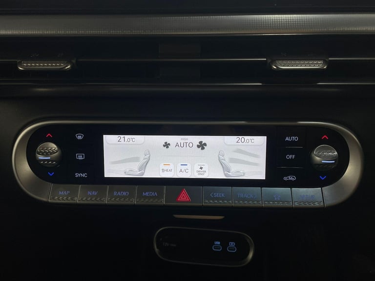 2022 Genesis GV60 77.4kWh Premium Auto 5dr MPV Electric Automatic