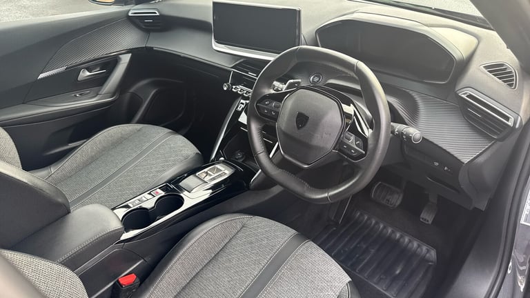 2024 Peugeot 2008 1.2 PureTech Allure SUV 5dr Petrol EAT Euro 6 (s/s) (130 ps) SUV Petrol Automatic