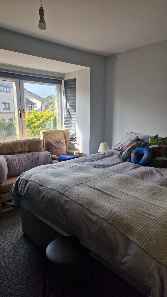 Short term room with ensuite 