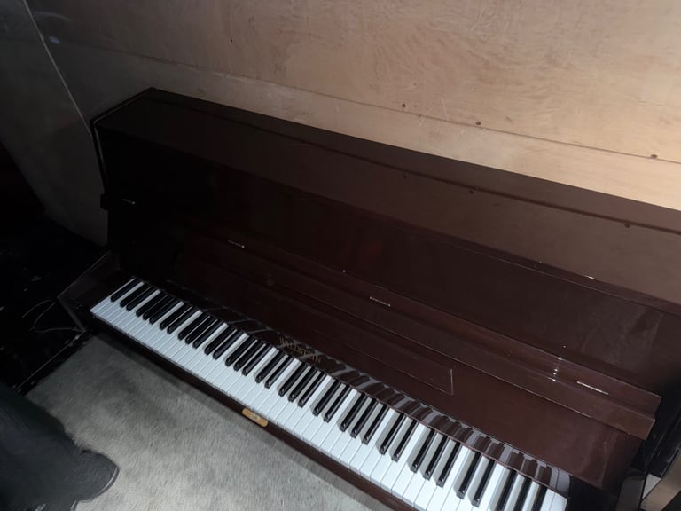 Waldstein Free Delivery Free Stool Tuned 