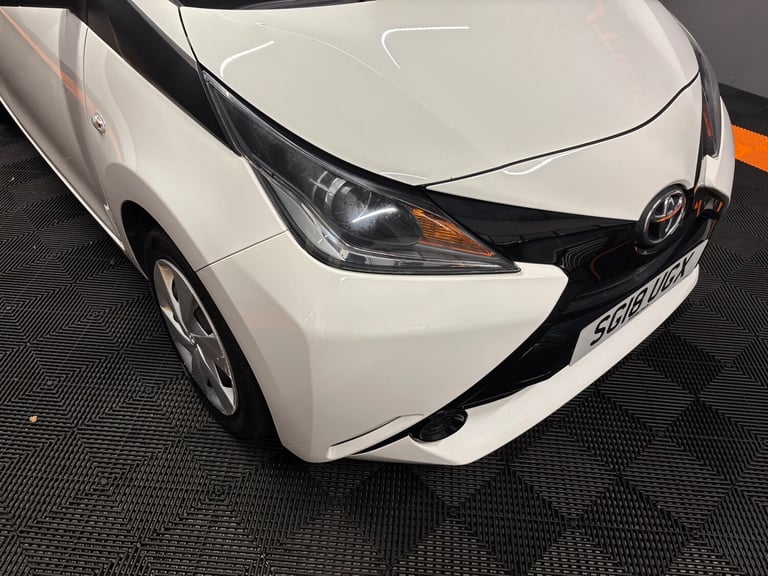2018 Toyota AYGO 1.0 VVT-i X-Play 5dr HATCHBACK Petrol Manual