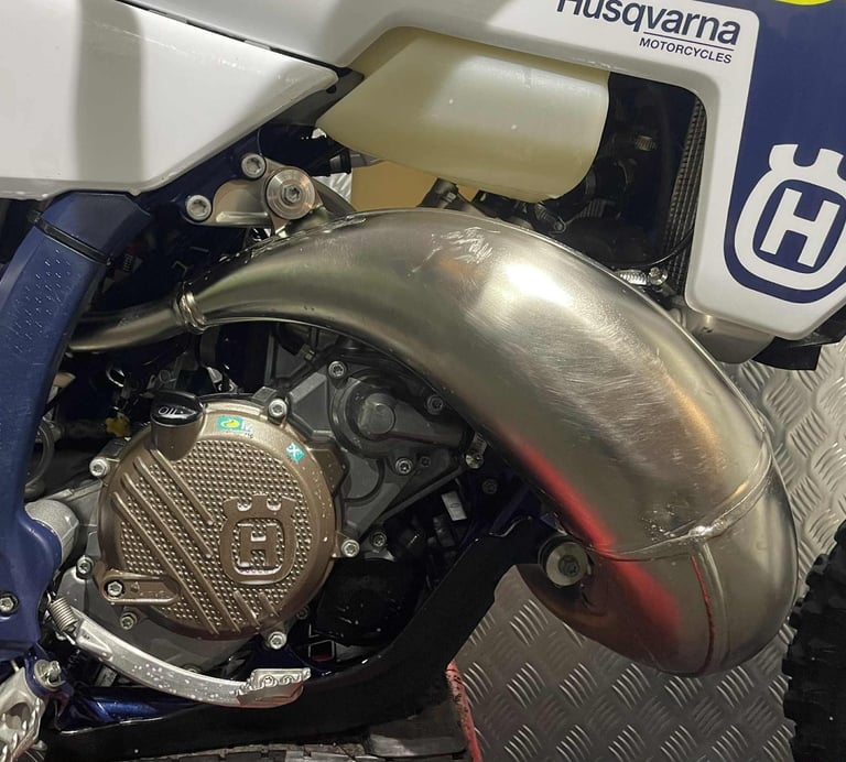 2025 HUSQVARNA 150 TPI...15 HOURS....CLEAN EXAMPLE....£6995.....MOTO X CHANGE 