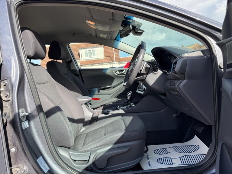 2018 Hyundai IONIQ 1.6 h-GDi Premium DCT Euro 6 (s/s) 5dr HATCHBACK Petrol/Electric Hybrid Automatic