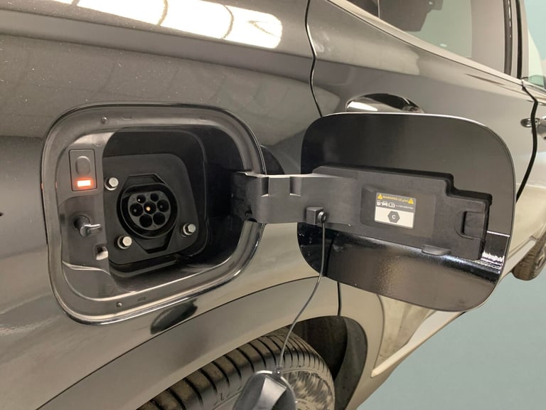 2023 Hyundai Santa Fe 1.6 TGDi Plug-in Hybrid Premium 5dr 4WD Auto ESTATE PETROL/ELECTRIC Automatic