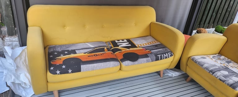 Sofa set