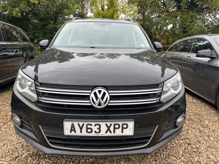image for 2013 Volkswagen Tiguan 2.0 TDI BlueMotion Tech Match 2WD Euro 5 (s/s) 5dr ESTATE Diesel Manual