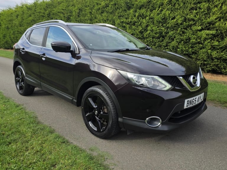 2015 Nissan Qashqai 1.2 DiG-T N-Tec+ 5dr HATCHBACK Petrol Manual